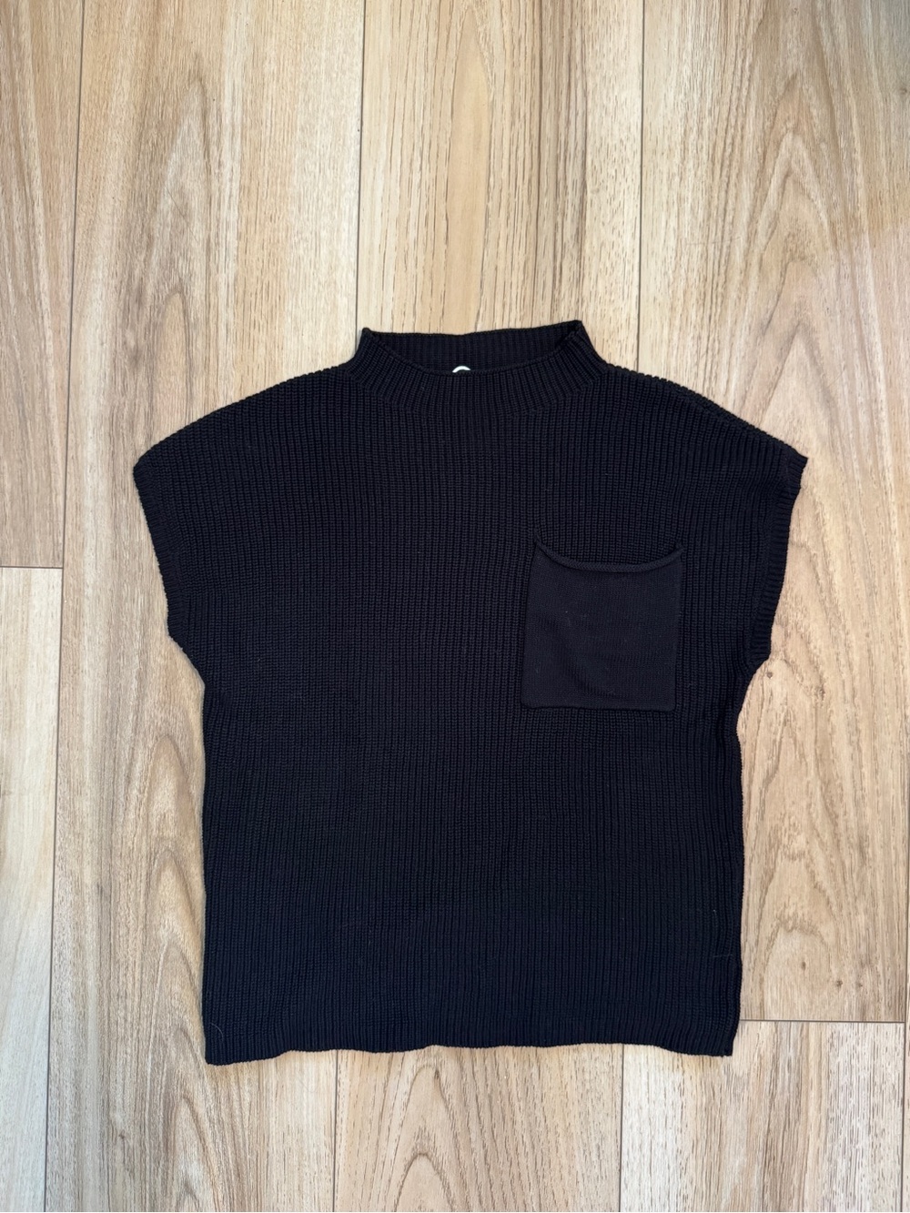 ANRABESS Black Mock Neck Sweater Vest XS Ribbed Knit Pocket Minimalist Chic NWT